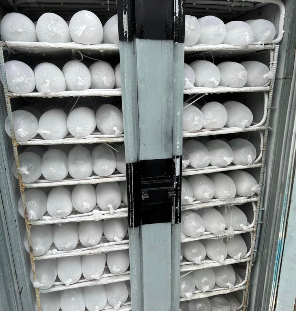 Production de glace en sachets ETS KONATÉ PLUS